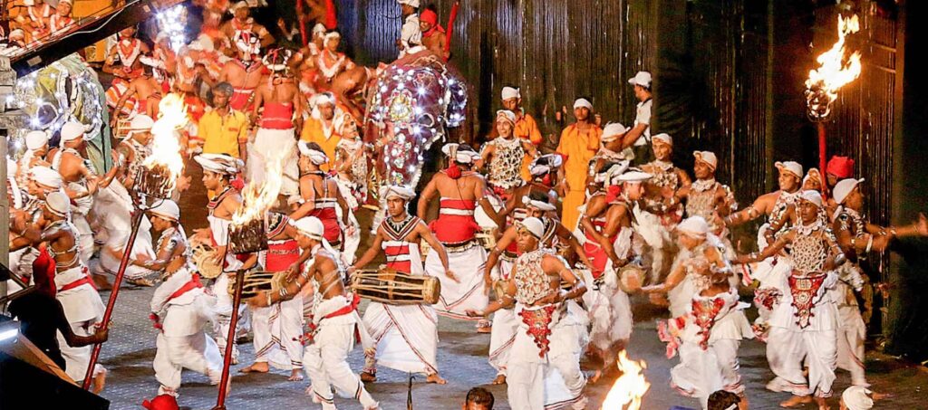 kandy-perahera-in-sri-lanka